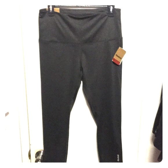 NEW Reebok Skinny Capri High Rise Workout Leggings - Picture 1 of 7